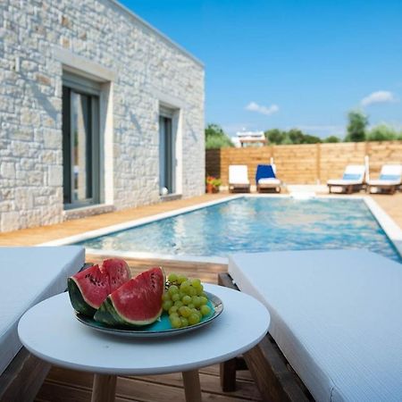 Villa Vera - With Private Heated Pool & Jacuzzi Pangalochori Exterior foto