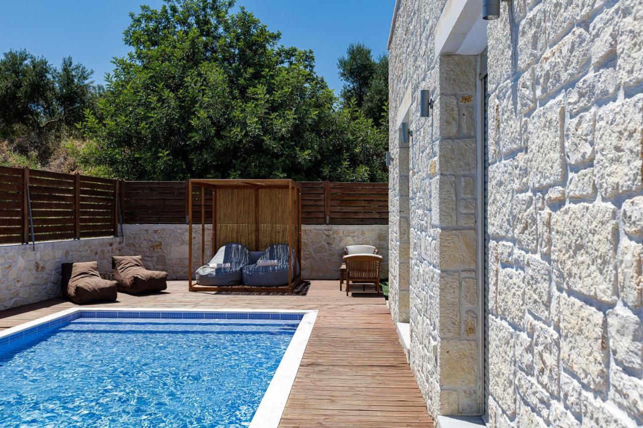 Villa Vera - With Private Heated Pool & Jacuzzi Pangalochori Exterior foto