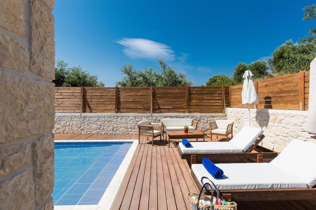 Villa Vera - With Private Heated Pool & Jacuzzi Pangalochori Exterior foto