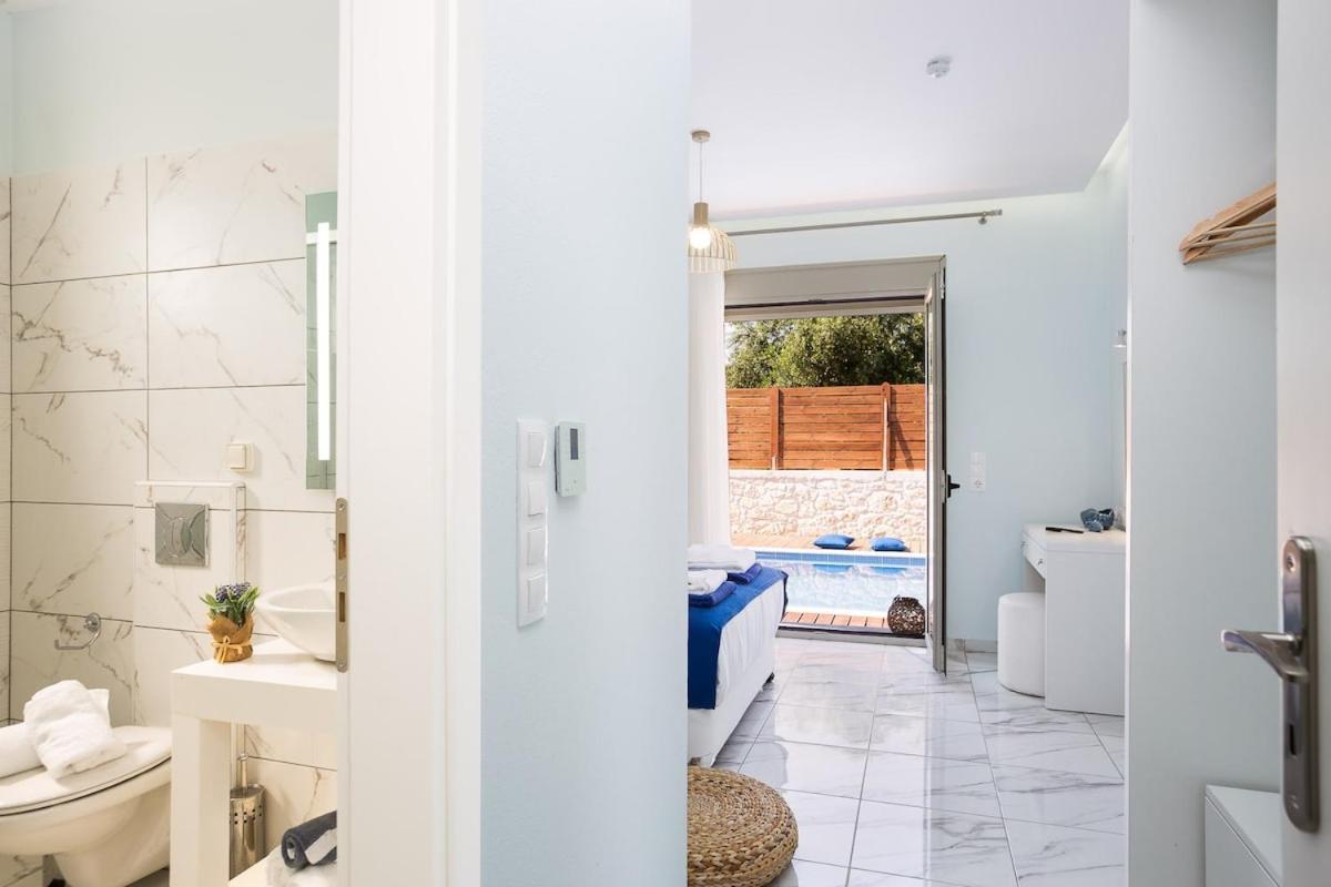 Villa Vera - With Private Heated Pool & Jacuzzi Pangalochori Exterior foto