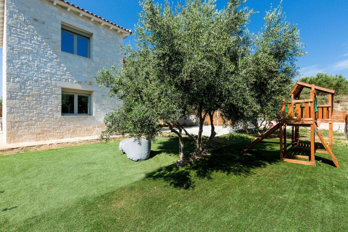 Villa Vera - With Private Heated Pool & Jacuzzi Pangalochori Exterior foto